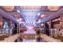 江蘇酒店宴會(huì)廳如何選擇舞臺(tái)燈光配置？