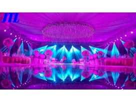 江蘇婚禮燈光有哪些作用？常用的婚禮舞臺(tái)燈光設(shè)備有哪些？
