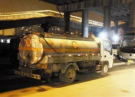 <a href='http://www.nybtm.com' title='危險品貨運' >危險品貨運</a>